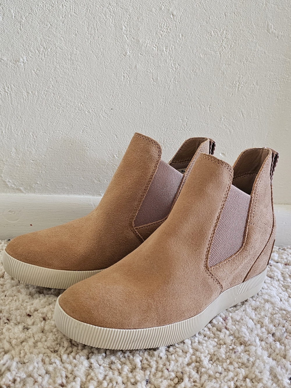 Sorel Women's Out n About Slip-On Wedge | Tawny Buff